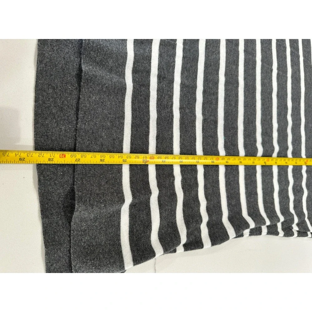 Crown and Ivy Striped V Neck Long Sleeve Tunic Sweater Women Size L‎